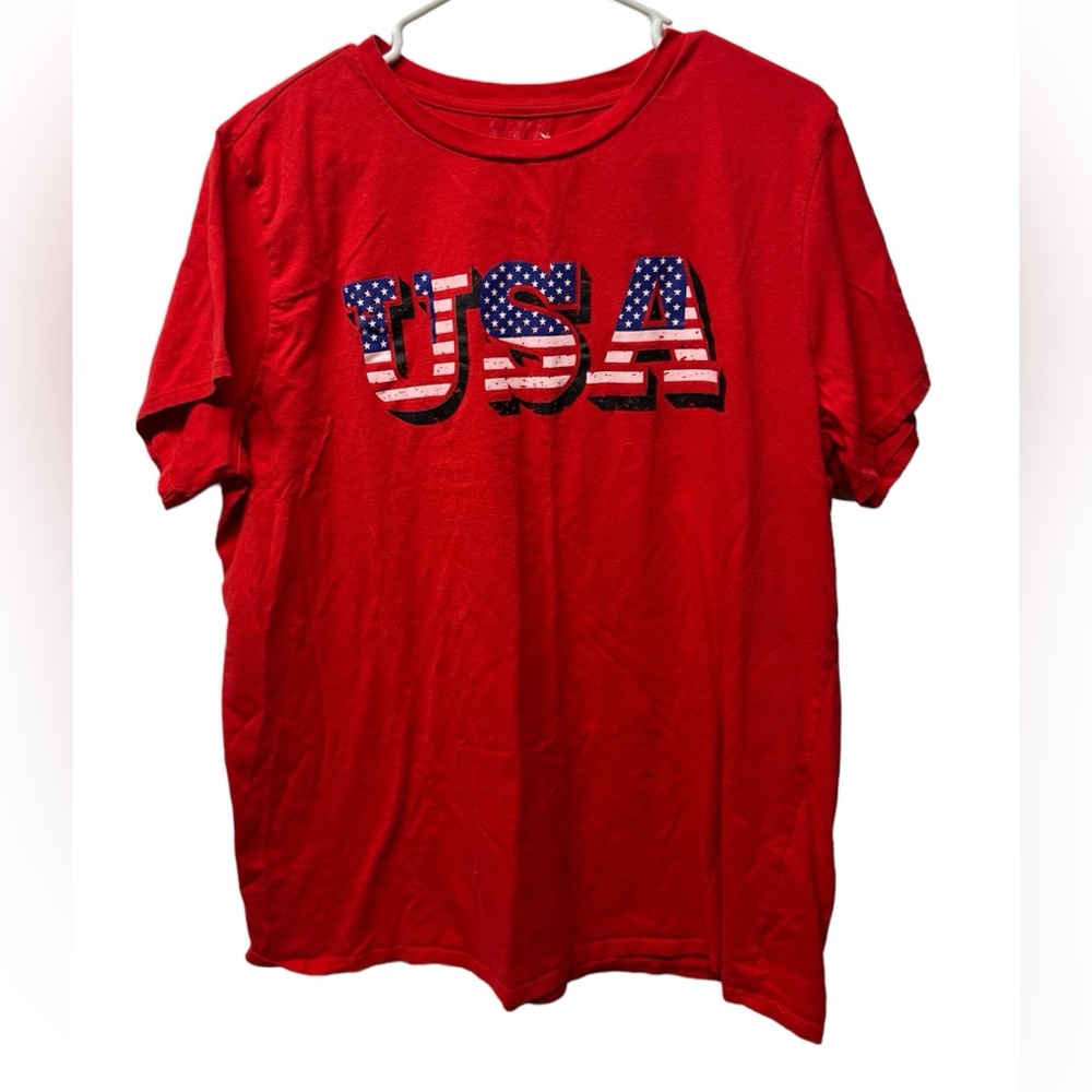 Red USA flag spell out short sleeve shirt size XL unisex